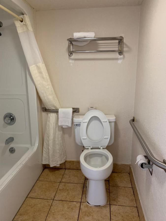 Zainee Inc Budgetel Inn And Suites オーガスタ 部屋 写真