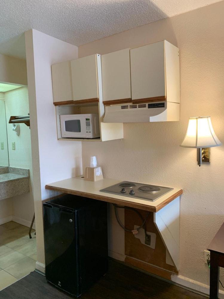 Zainee Inc Budgetel Inn And Suites オーガスタ エクステリア 写真