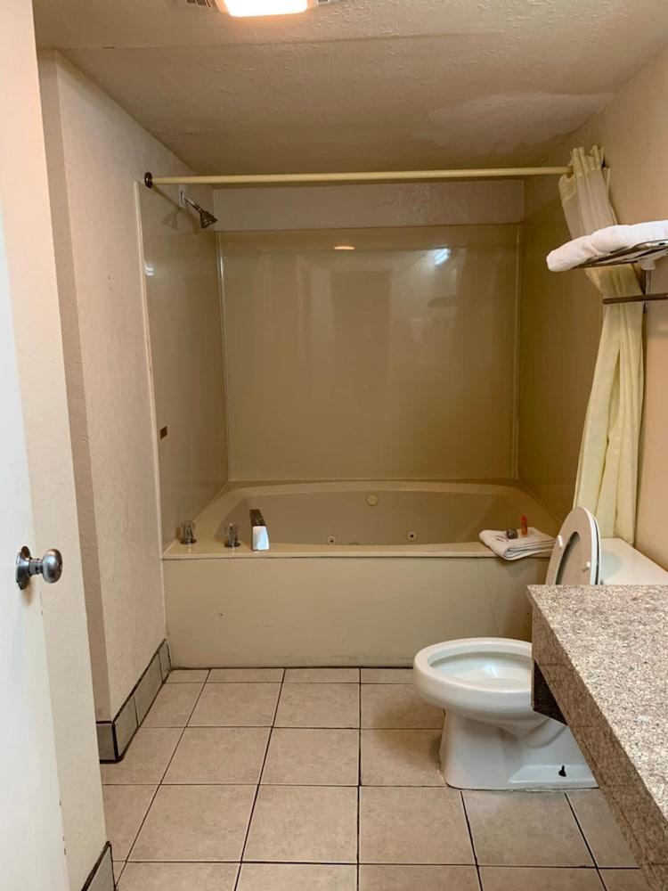Zainee Inc Budgetel Inn And Suites オーガスタ エクステリア 写真
