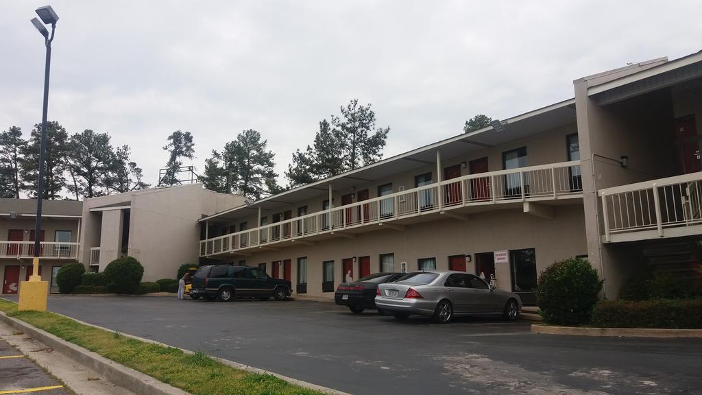 Zainee Inc Budgetel Inn And Suites オーガスタ エクステリア 写真